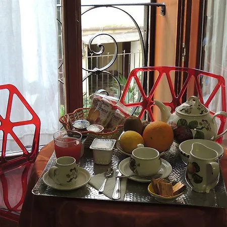 Morelli Bed and breakfast 2*