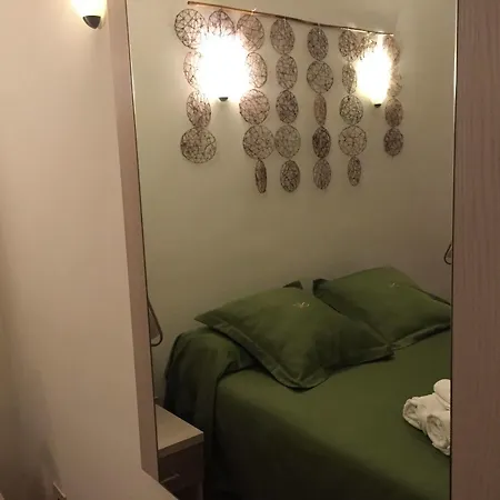 Oda ve Kahvaltı Morelli Roma